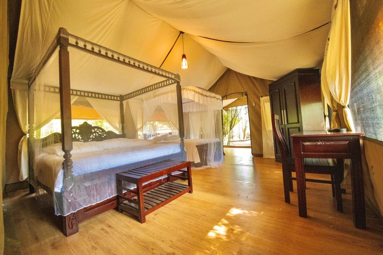 Narok Lorian Safari Camp Limited酒店 外观 照片
