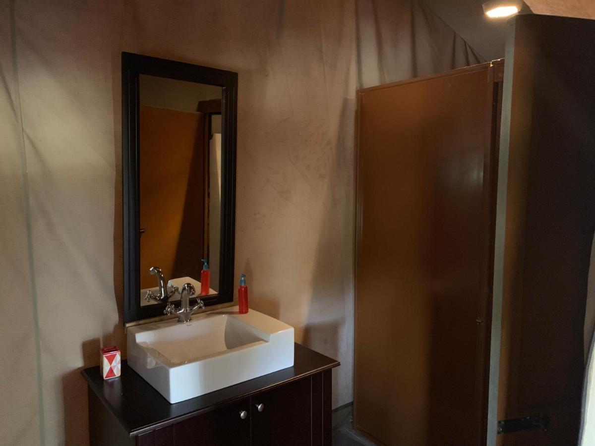 Narok Lorian Safari Camp Limited酒店 外观 照片
